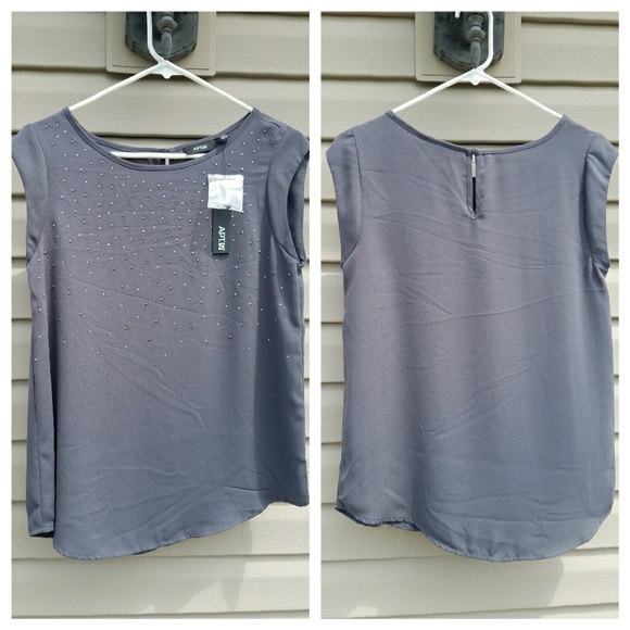 Apt. 9 Tops - NWT Gray Apt9 Blouse